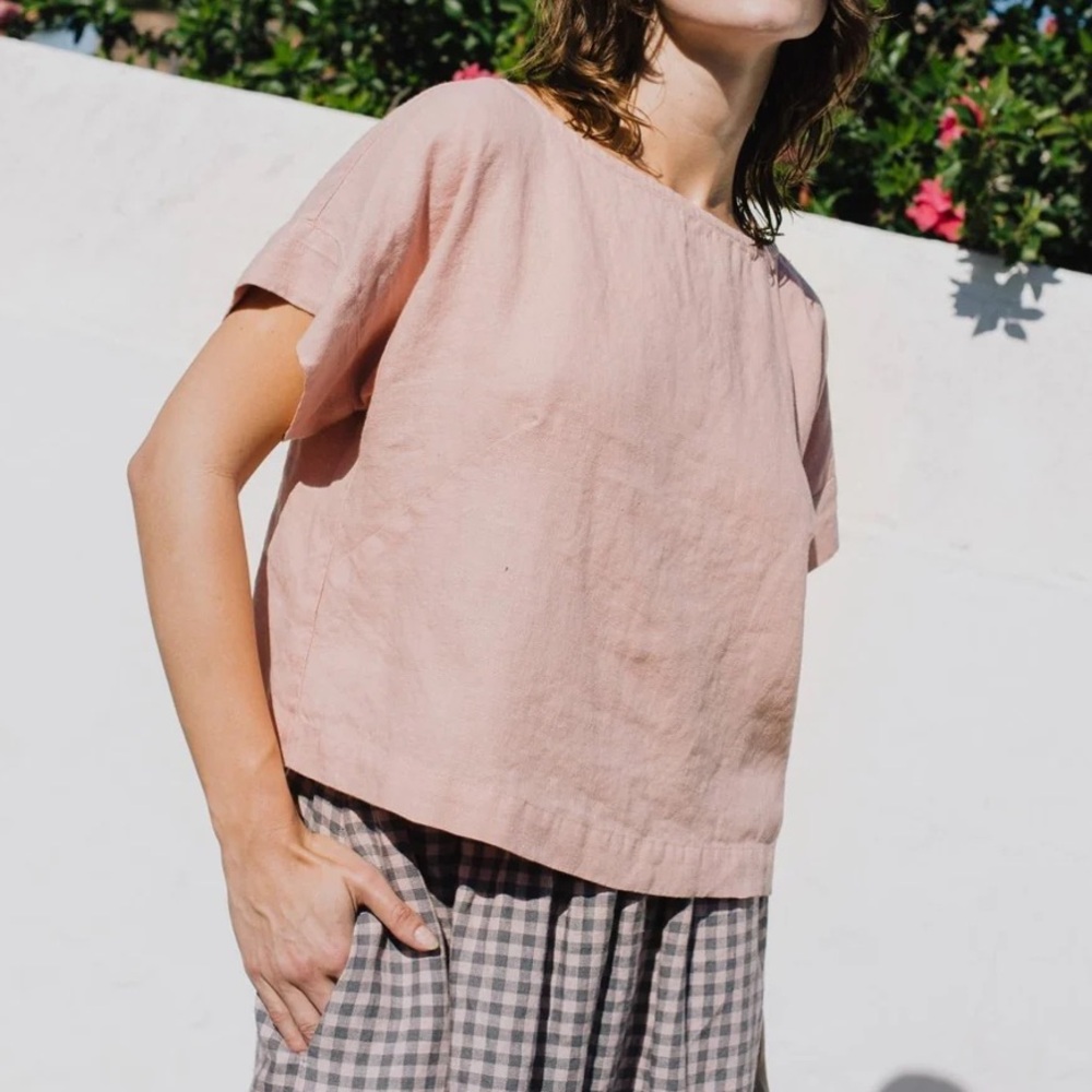 notPERFECTLINEN Gordes Boxy Linen Top